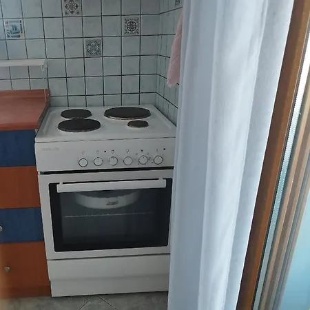 Dafni's 50 Meters From The * Gerakini