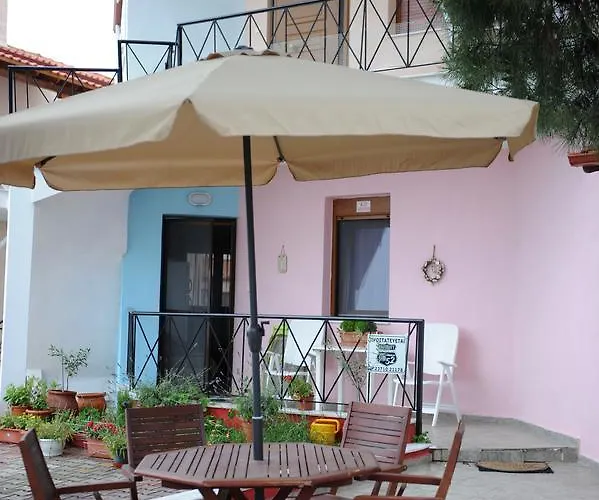 Dafni's 50 Meters From The Gerakini